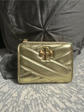 Tory Burch Kira Chevron Metallic BiFold Wallet